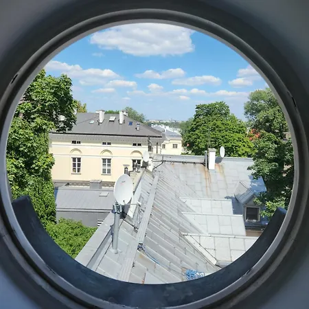 Dwupoziomowy Apartament Krakowskie Przedmiescie *