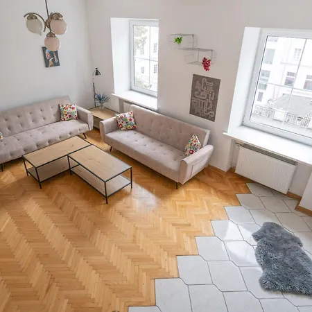 Dwupoziomowy Apartament Krakowskie Przedmiescie Warsaw